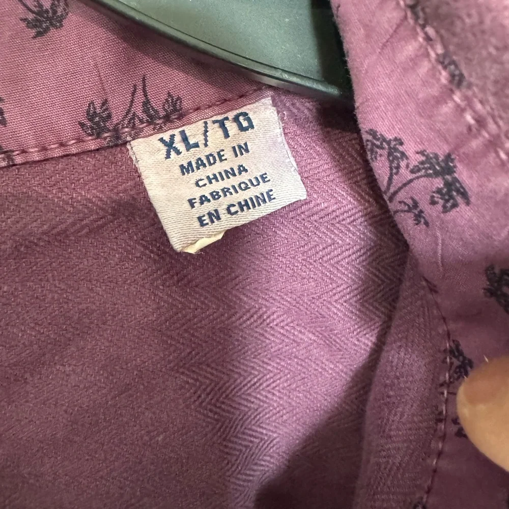 Tommy Bahama Huntington Herringbone Button-Up Shirt – XL